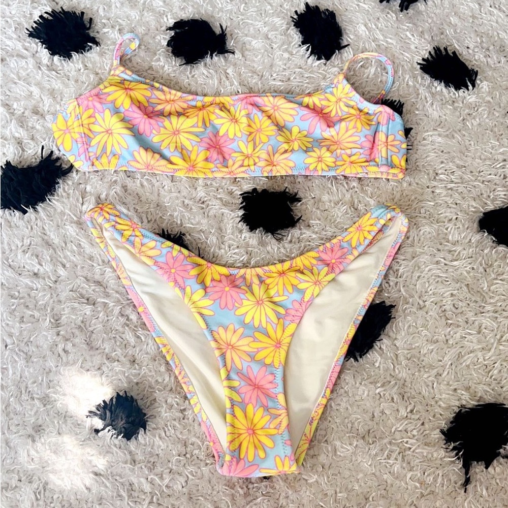 TRIANGL